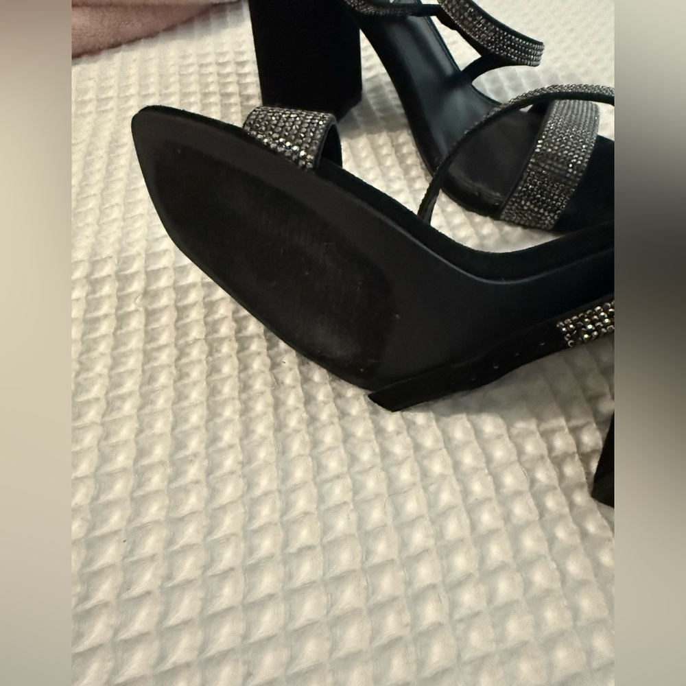 Steve Madden Black Rhinestone Heels 8.5 Womens - Picture 2 of 8